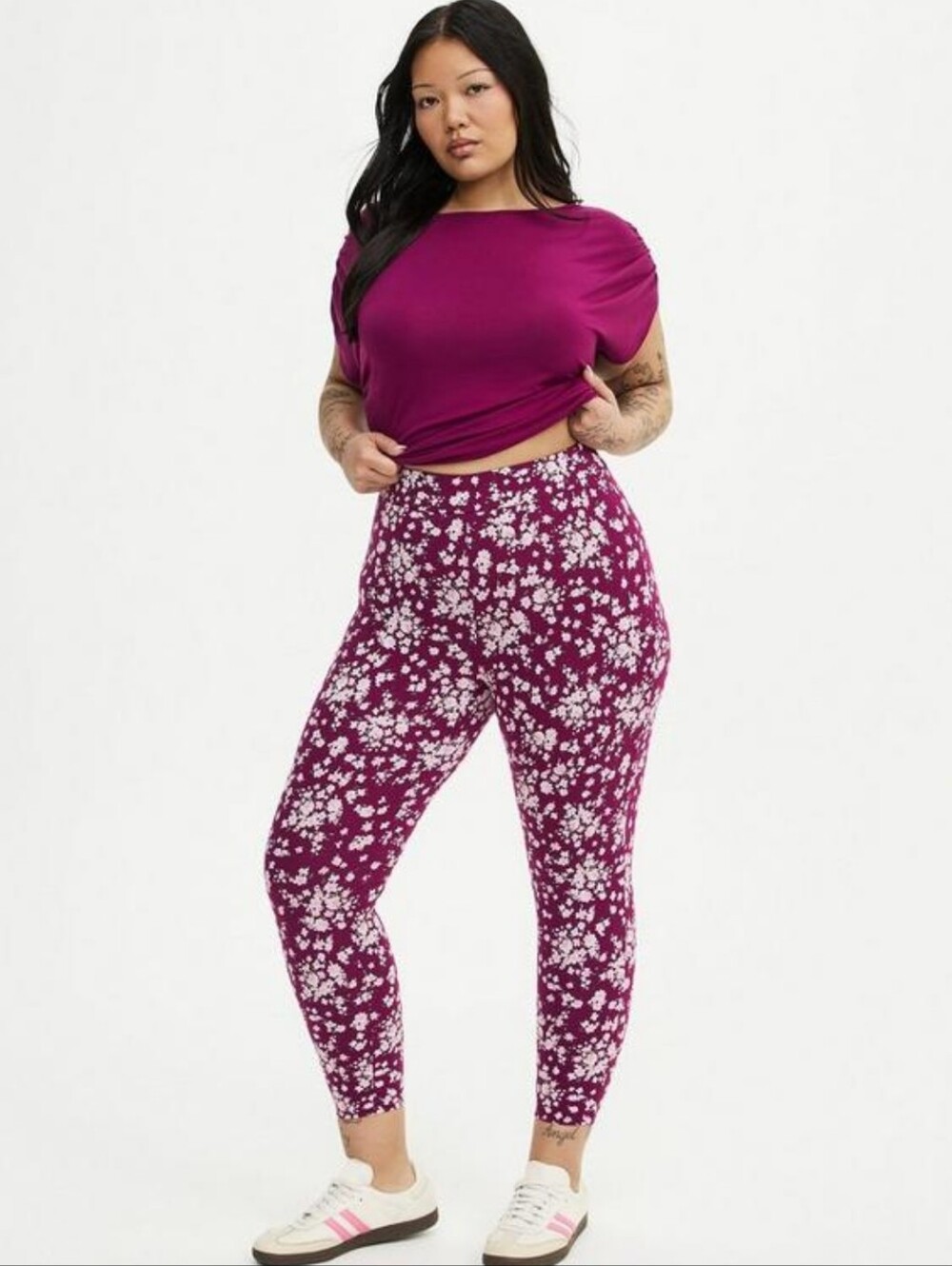 Torrid - Crop Signature Legging in Normandy Floral Purple